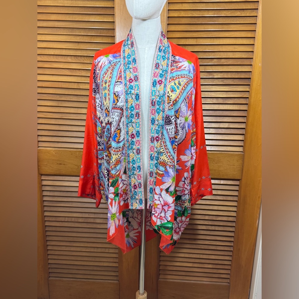 Johnny Was Paisley Silk Floral Kimono Top
Size XS